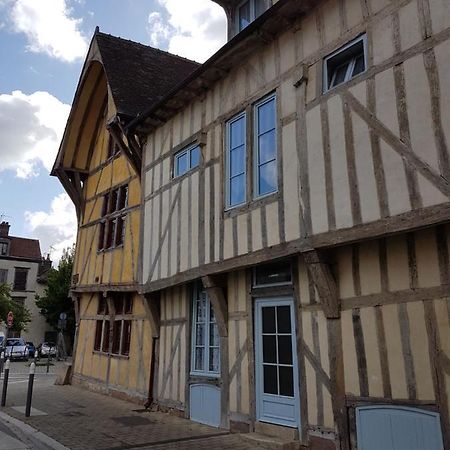 Maison Du Dauphin 1534 特鲁瓦 外观 照片